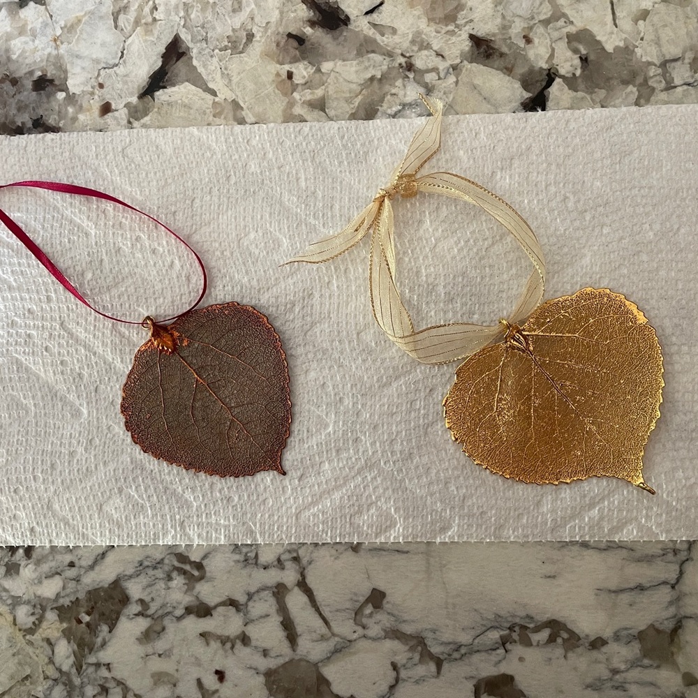 Lot of 2 Aspen leaf pendants 24K Gold Dipped and Copper Dipped